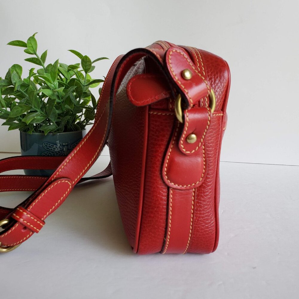EUC Vintage Coach Sheridan Charleston Bag (#4217) Red w/Red trim – Hard to Find! - Picture 4 of 12